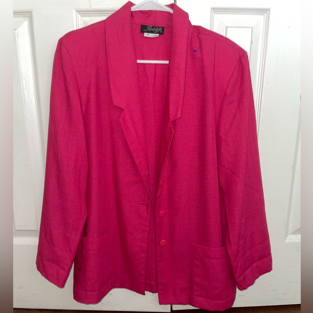 Radcliff Women’s Vintage Pink Blazer